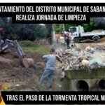 Ayuntamiento del Distrito Municipal de Sabaneta realiza jornada de limpieza tras el paso de la tormenta tropical Melissa